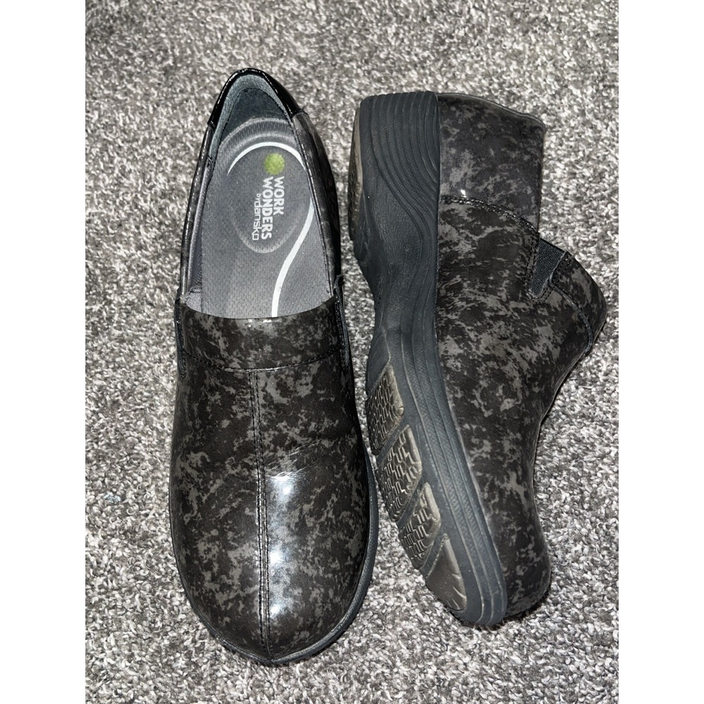 Dansko Work Wonders Coral Gray Black Patent Leather Nursing Clogs EU 36 / 5.5